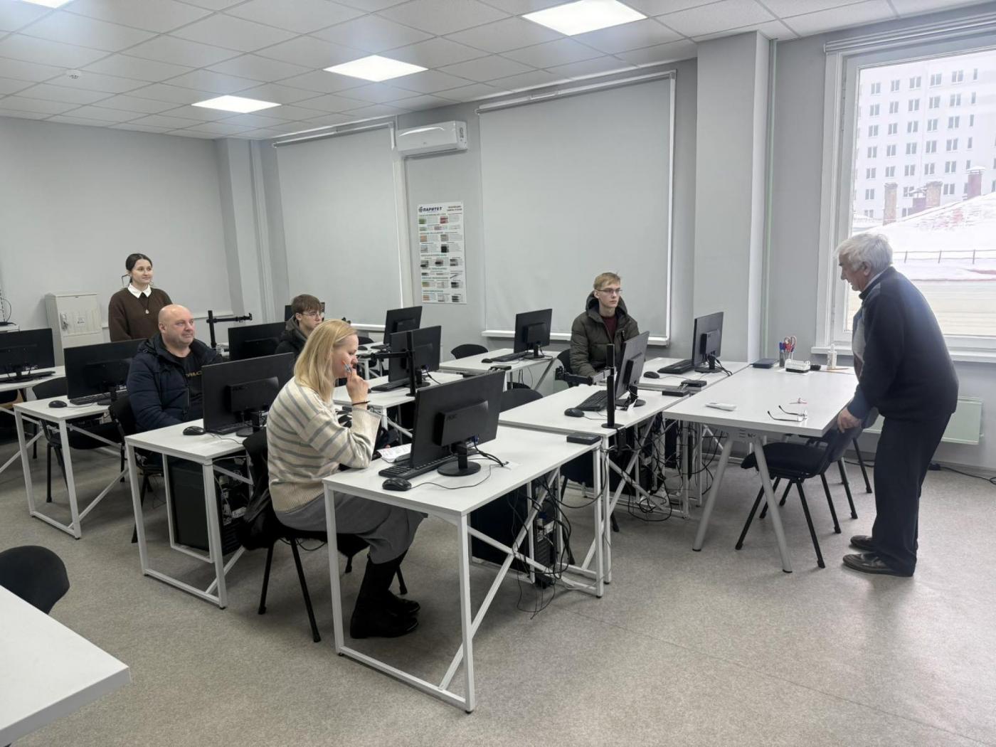 День открытых дверей на ПСФ: школьники примерили на себя роль инженеров будущего